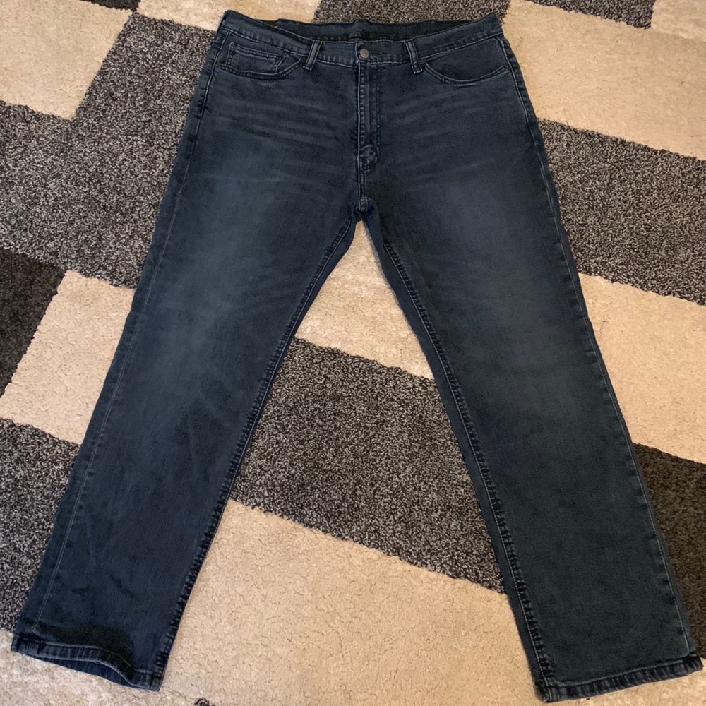 🔥541 MEN LEVI’S JEANS 🔥